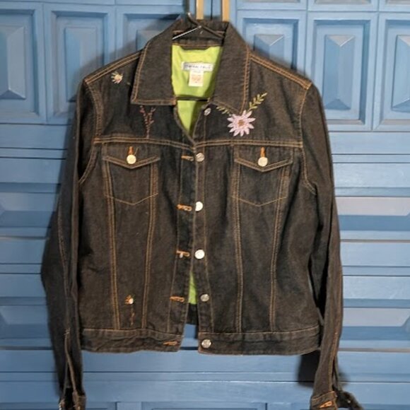 D2 CENTRAL FALLS RN#78284 Blue Jean Jacket w/ Embroidery - Picture 1 of 6